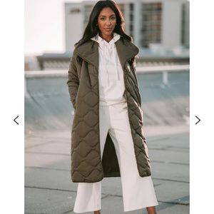 Brand New with Tags, Amaryllis Girl on the Go Puffer, Army Green - Size S